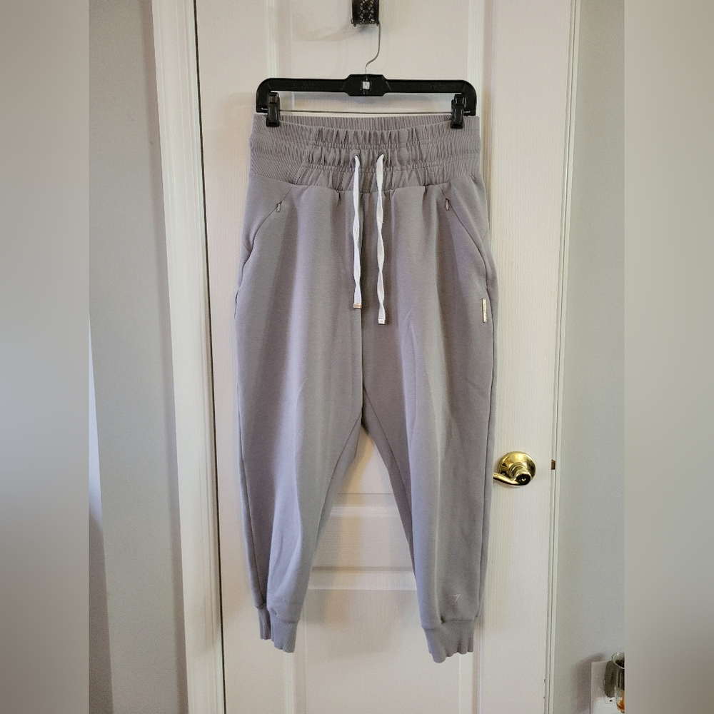 Gymshark x Whitney Simmons Everyday Oversized Joggers Sweatpants Gray Size Small